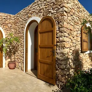 https://villa-dammuso.sicilyhotelsitaly.net